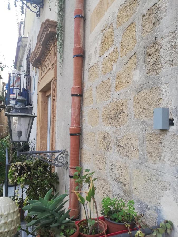 Arimatea Casa Vacanza Palermo Exteriör bild