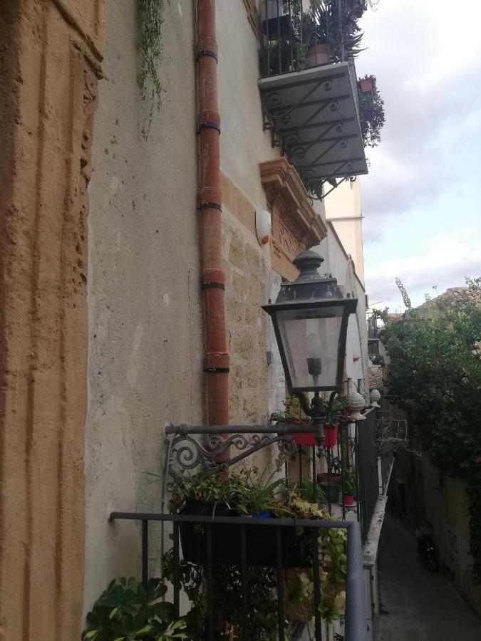 Arimatea Casa Vacanza Palermo Exteriör bild
