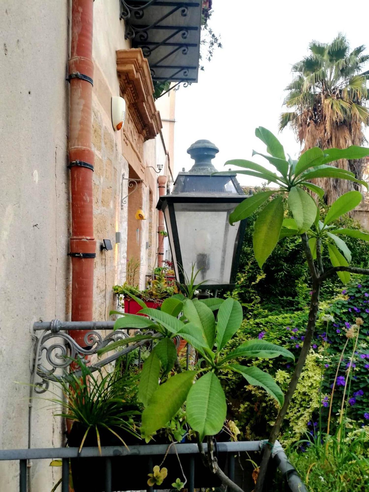 Arimatea Casa Vacanza Palermo Exteriör bild